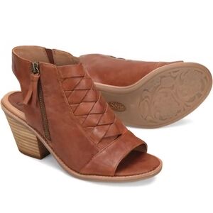 McKENNA COGNAC Sofft Women's Leather Heeled Sandals